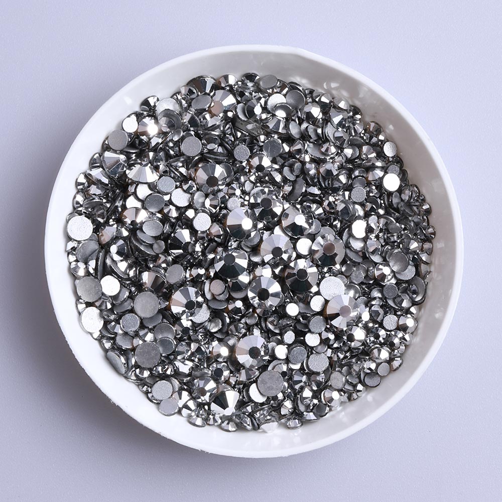 Mixed Sizes Silver Glass FlatBack Rhinestones For Nail Art Silver Back WholesaleRhinestone