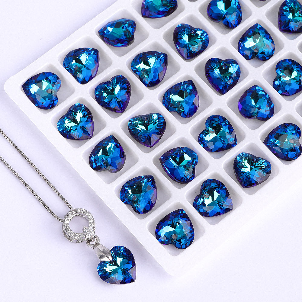Bermuda Blue Heart skåret glas Rhinestone -vedhæng af høj kvalitet Sekundært billede