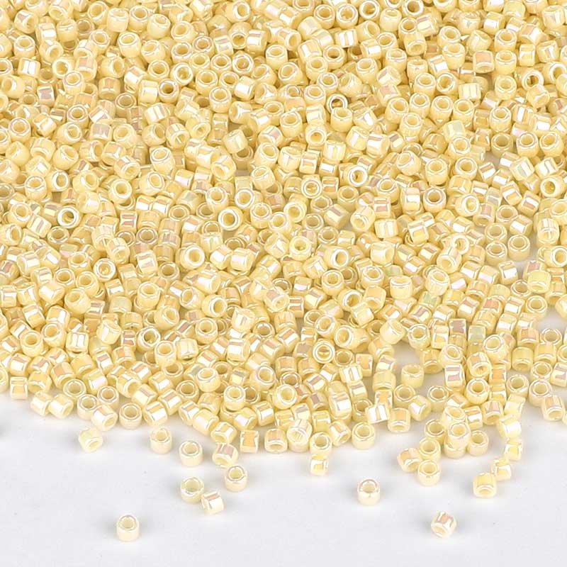 Miyuki Delica Seed Beads 11/0 Opaque Cream AB DB-157 WholesaleRhinestone