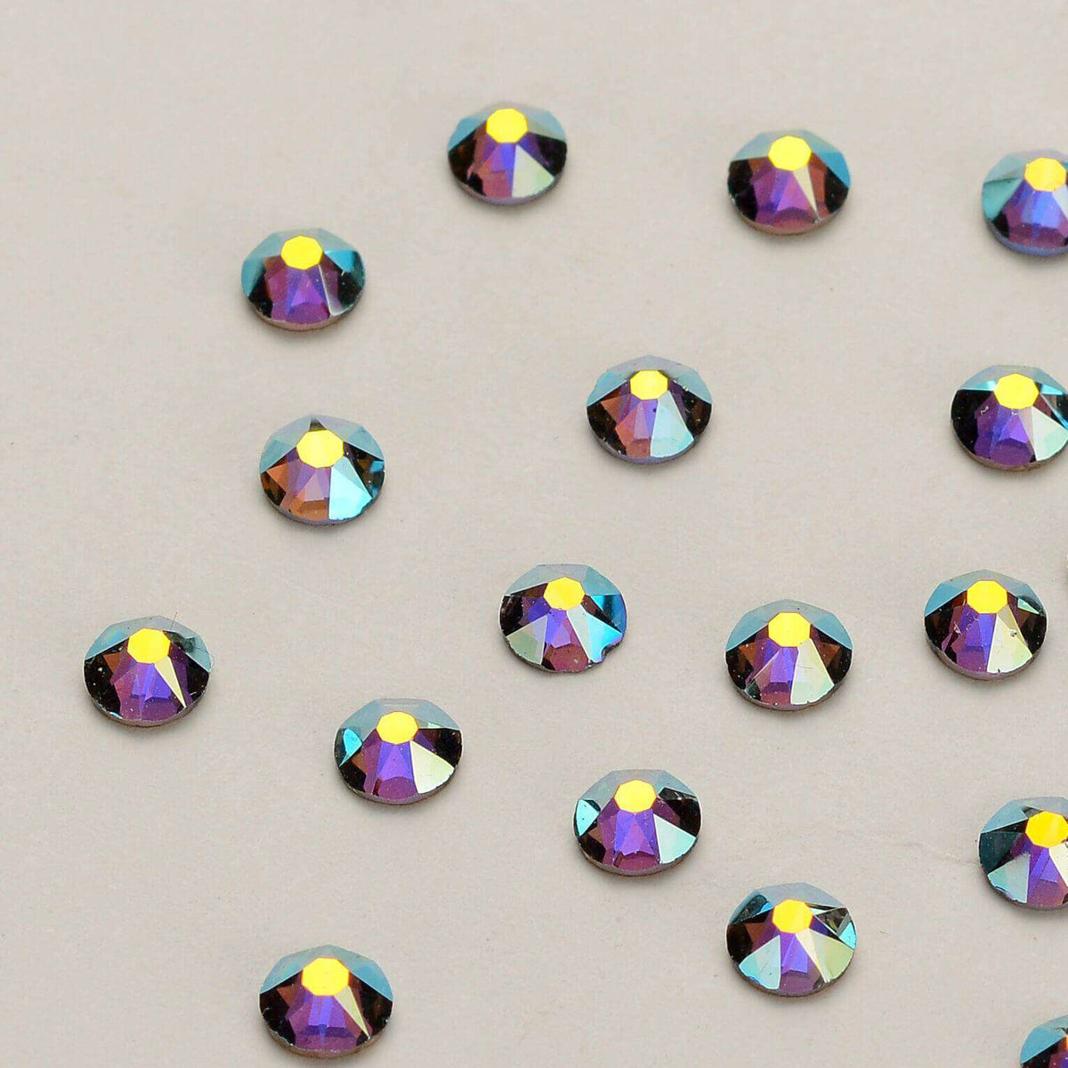 Black Diamond AB Flat Back Glue-on Rhinestones 16 Cut Facets WholesaleRhinestone