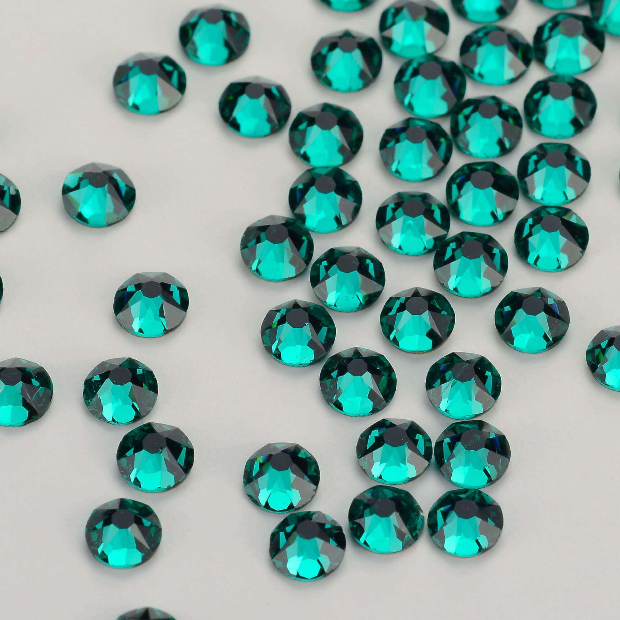 Blue Zircon Glass Flat Back Glue-on Rhinestones 16 Cut Facets Secondary image