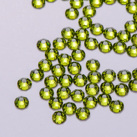 Olive Green Verre plate arrière Glue-on Rimestones 16 facettes coupées Image secondaire du produit