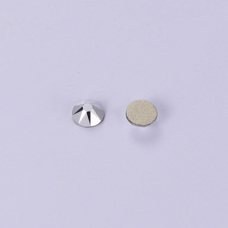 Sølvglass flat tilbake lim-på rhinestones 16 kuttfasetter i bulk Secondary image
